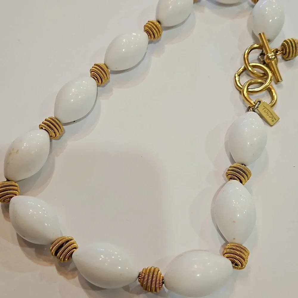 TALBOTS‎ VINTAGE White Gold CHOKER Necklace